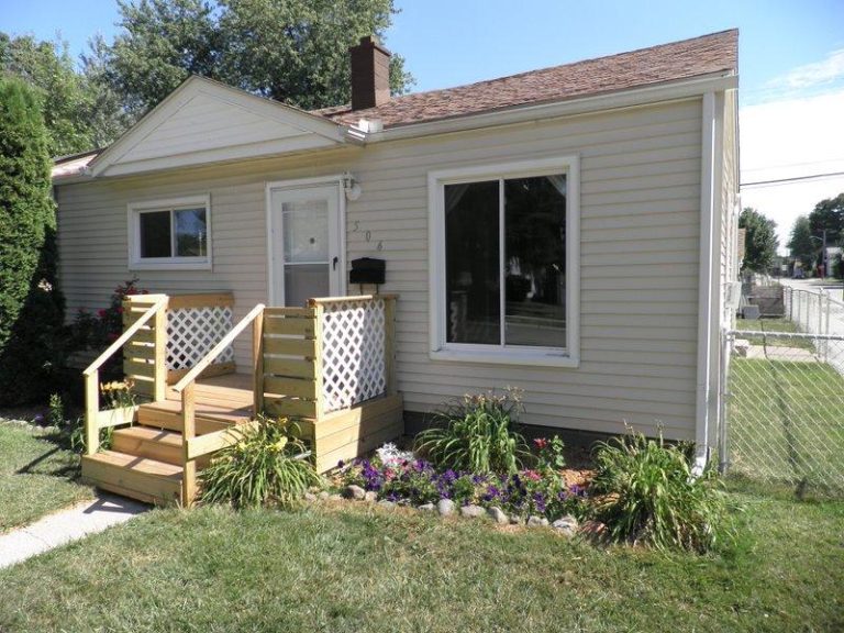 Kalama House